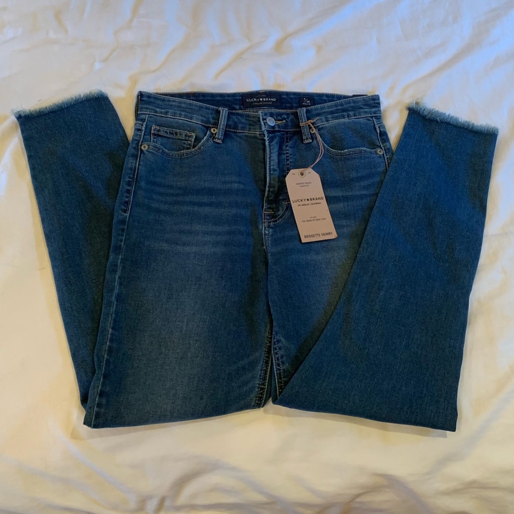 NWT high rise Bridgette Skinny Jeans